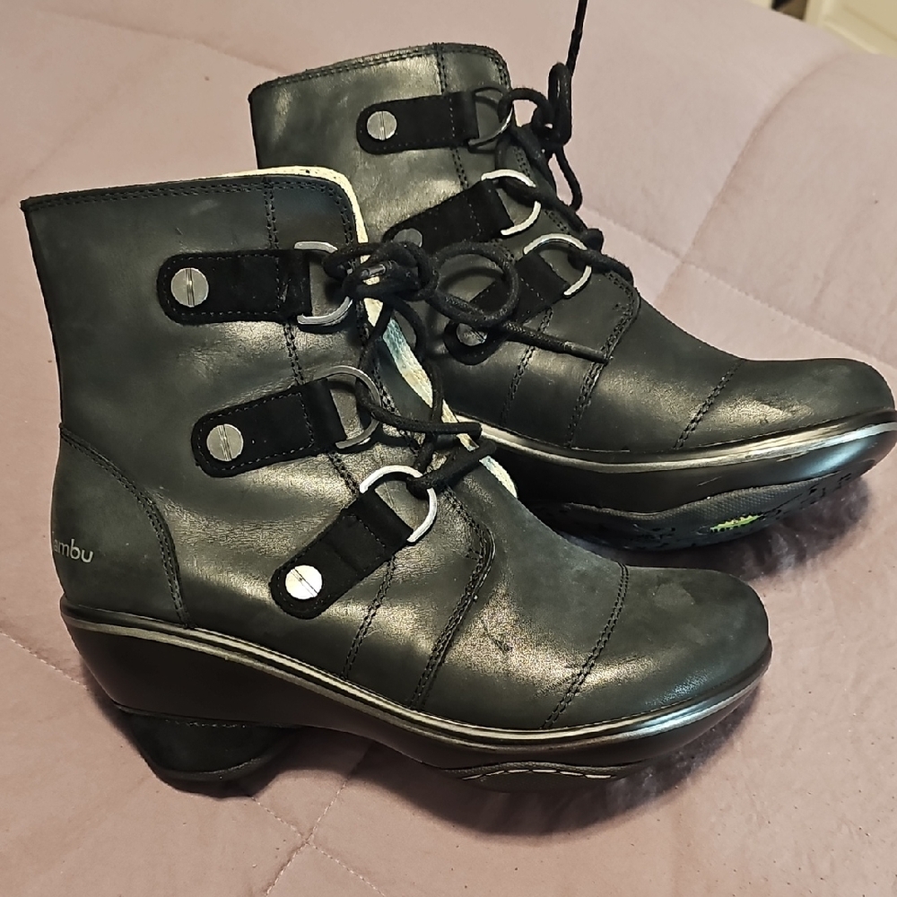 Jambu Black Leather Lace Up Boots Size 6.5